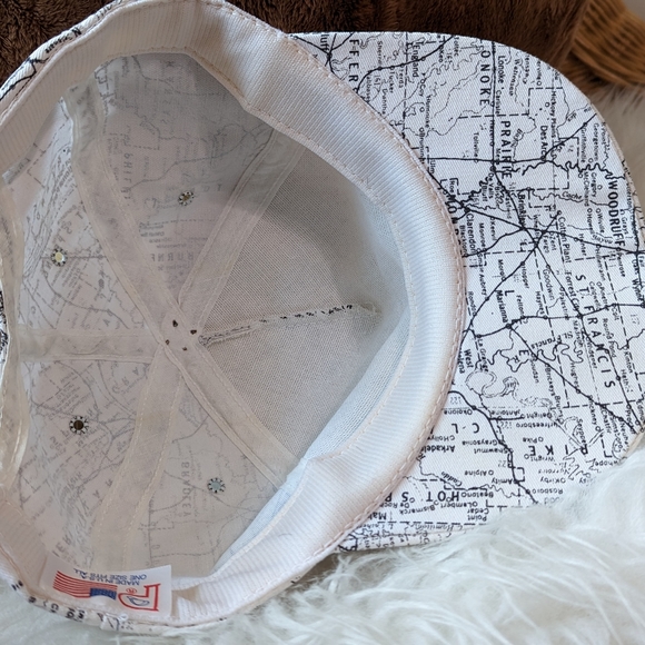 Vintage Map Hat - Picture 3 of 4